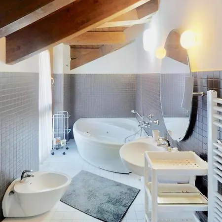 Triestevillas Opicina - 500m² Cinema+pool+sauna+gym Villa Opicina